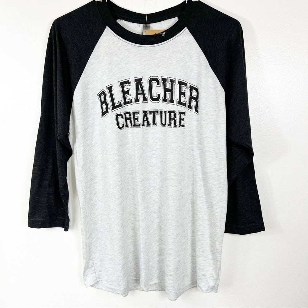 NEW Anna Grace Bleacher Creature Shirt Medium